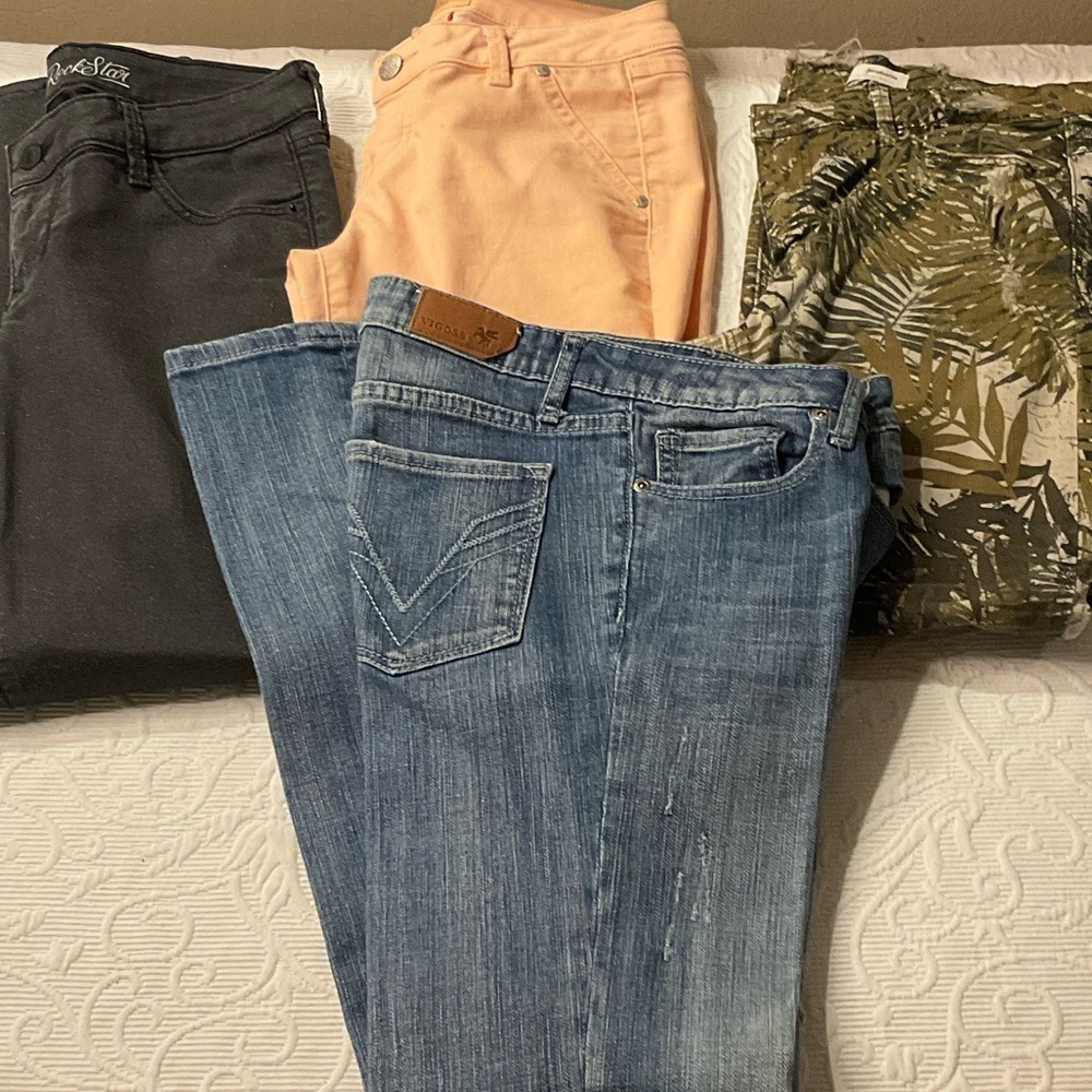 Denim bundle Sizes 6-8. Vigoss/Old Navy/Blue Spice/